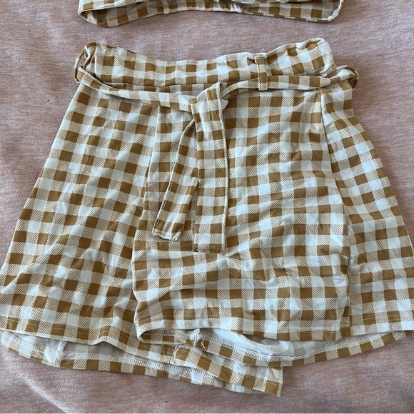 Sweet Mayhem Yellow/White Plaid Crop Top and Shorts Set (XS/S) - Picture 3 of 5